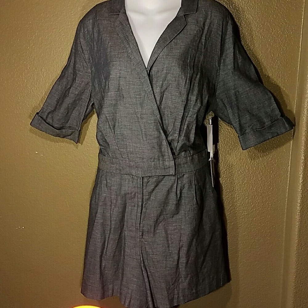 1. STATE short sleeve notch collar romper slate L